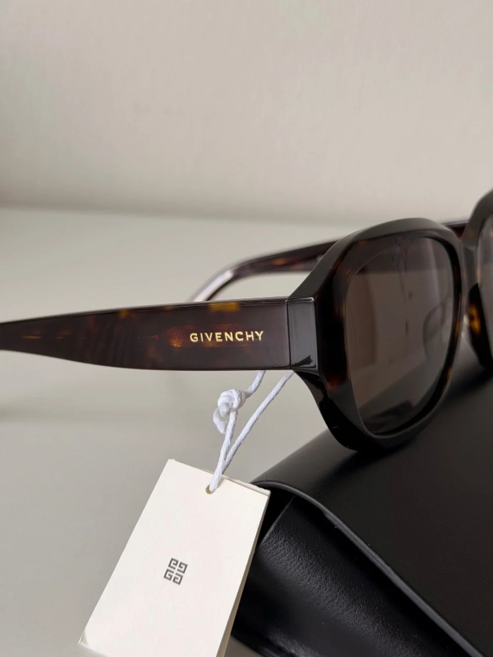 New GIVENCHY Sunglasses GV400751 52E Dark Havana Frame Authentic